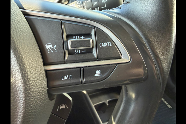 Suzuki Swift 1.2 Comfort Smart Hybrid 83 Pk / Navi Carplay / Airco / Camera / Cruise control / 16"Lichtmetaal.