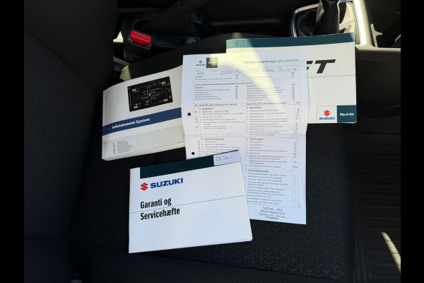 Suzuki Swift 1.2 Comfort Smart Hybrid 83 Pk / Navi Carplay / Airco / Camera / Cruise control / 16"Lichtmetaal.