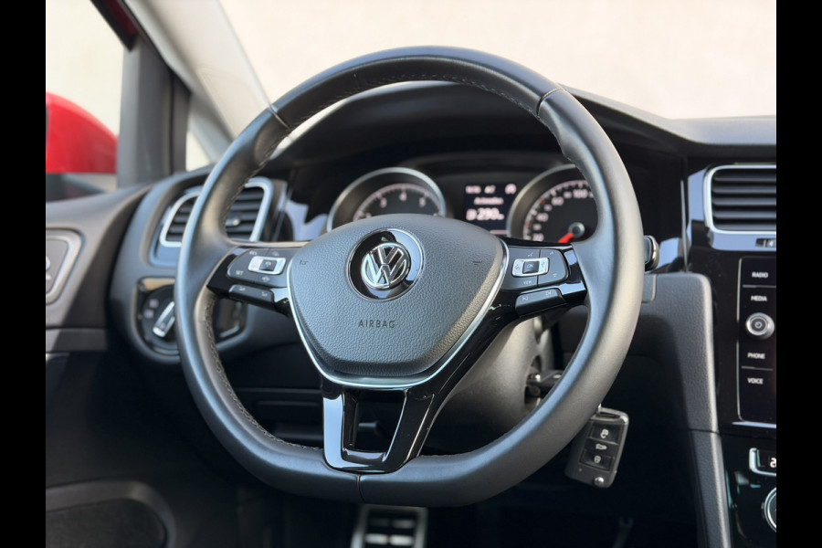 Volkswagen Golf 1.0 TSI Navi CarPlay ACC Clima Stoelverw 18''