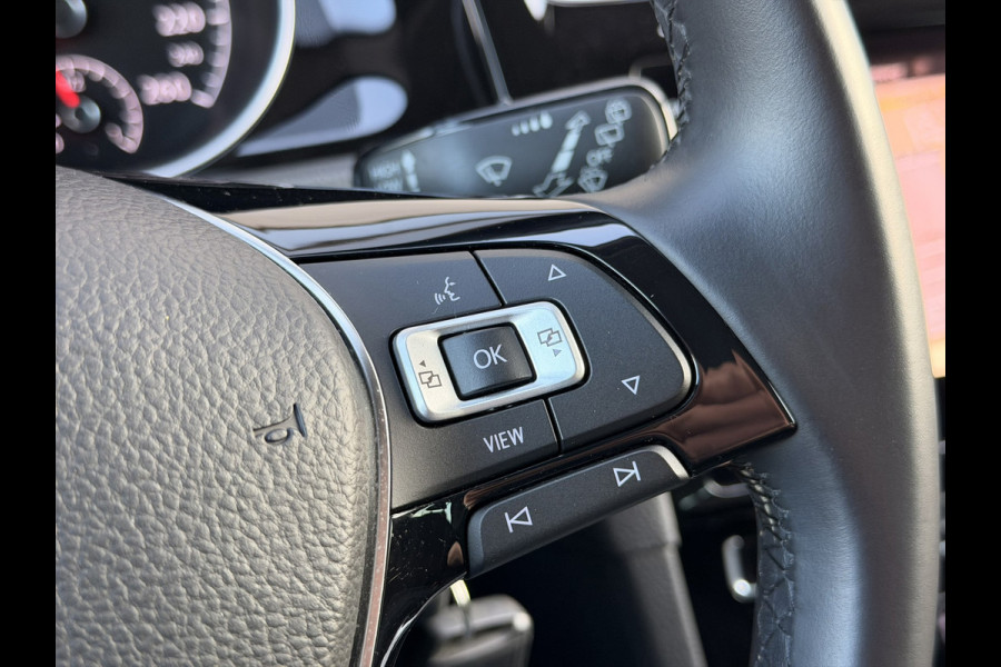 Volkswagen Golf 1.0 TSI Navi CarPlay ACC Clima Stoelverw 18''