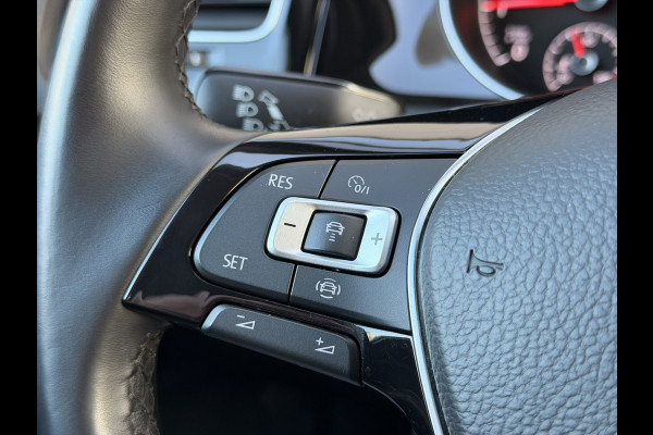 Volkswagen Golf 1.0 TSI Navi CarPlay ACC Clima Stoelverw 18''