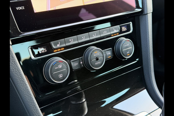 Volkswagen Golf 1.0 TSI Navi CarPlay ACC Clima Stoelverw 18''