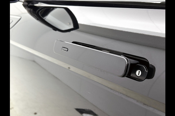 Land Rover Range Rover Evoque 2.0 P250 AWD R-Dynamic SE (Dealer OndH, Panorama, Stoel+StuurV, Camera, Navi, PDC V+A, Keyless, Etc)