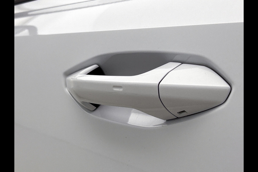 Audi A3 SPORTBACK 35 TFSI S-Line edition Plus(Goed OndH, Navi, Carplay, StoelV, PDC, Digitale Tellers, Cruise Con, Etc)