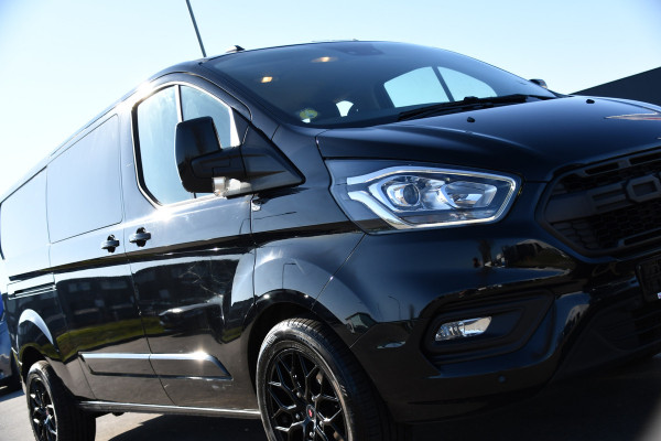 Ford Transit Custom 320 2.0 TDCI L2H1 Limited DC Black Edition Camera, Cruise, Carplay, 130pk, Stoelverwarming, 2 x Schuifdeur, Trekhaak, Multimedia, Automaat, Uniek!