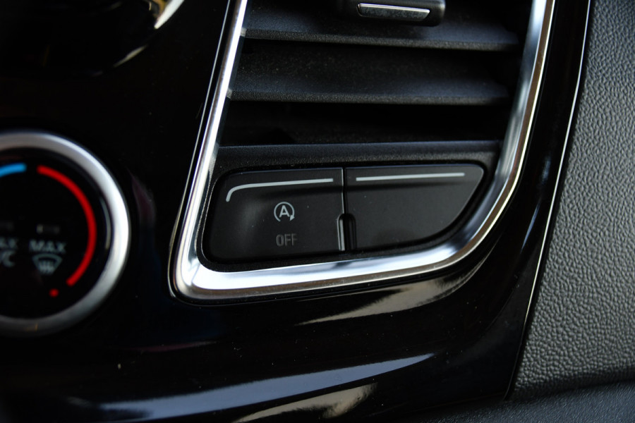 Ford Transit Custom 320 2.0 TDCI L2H1 Limited DC Black Edition Camera, Cruise, Carplay, 130pk, Stoelverwarming, 2 x Schuifdeur, Trekhaak, Multimedia, Automaat, Uniek!