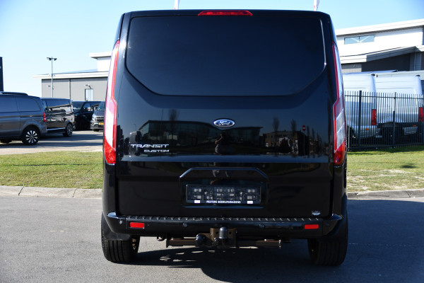 Ford Transit Custom 320 2.0 TDCI L2H1 Limited DC Black Edition Camera, Cruise, Carplay, 130pk, Stoelverwarming, 2 x Schuifdeur, Trekhaak, Multimedia, Automaat, Uniek!