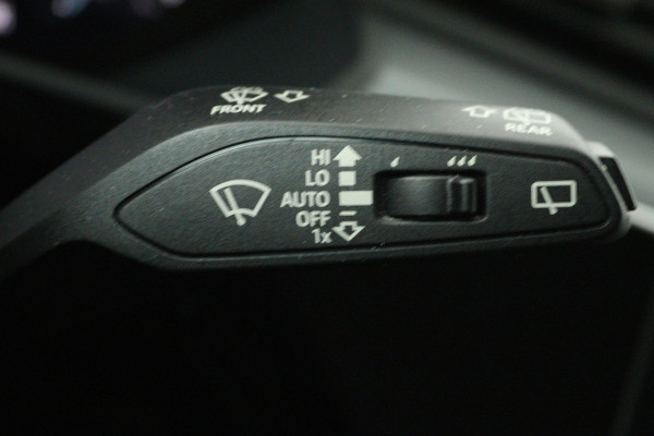 Audi e-tron E-tron 55 quattro 95 kWh