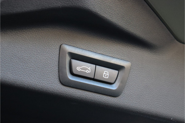 BMW X5M Competition **Skylounge/Massage/Bowers&Wilkons/Carbon/Full PPF**