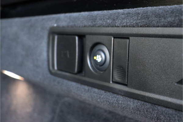 BMW X5M Competition **Skylounge/Massage/Bowers&Wilkons/Carbon/Full PPF**