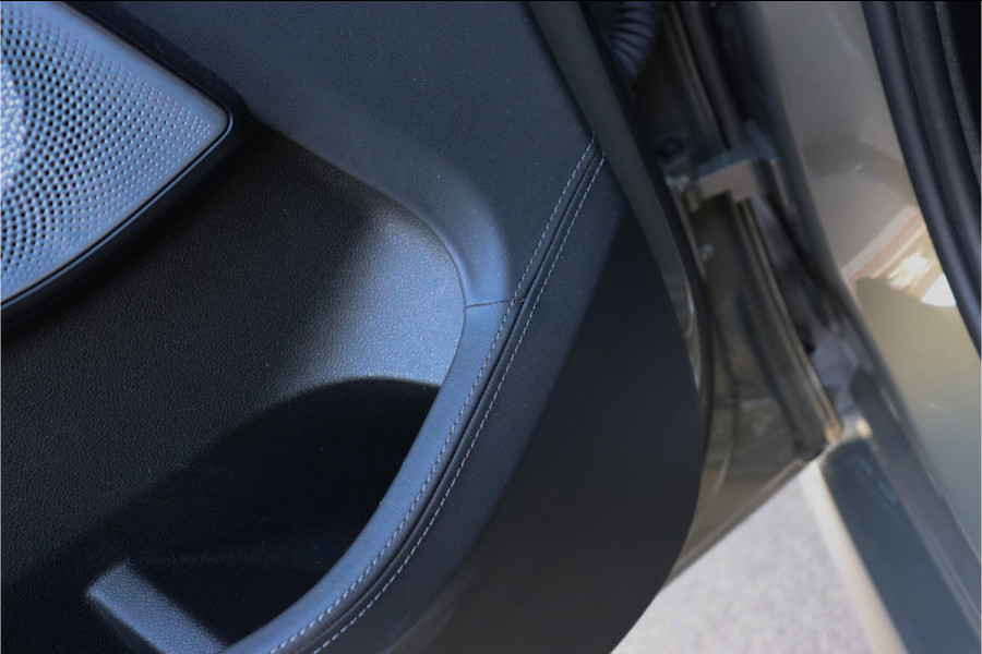 BMW X5M Competition **Skylounge/Massage/Bowers&Wilkons/Carbon/Full PPF**