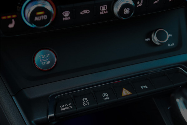 Audi RSQ3 2.5 **RS Sportstoelen/Pano/Ambient**