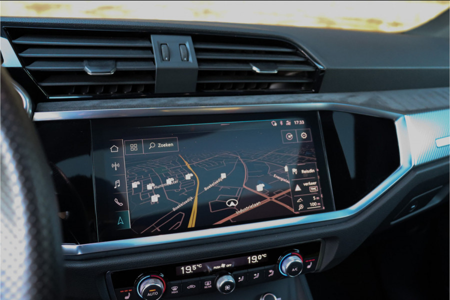 Audi RSQ3 2.5 **RS Sportstoelen/Pano/Ambient**