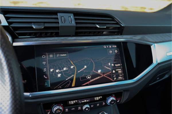 Audi RSQ3 2.5 **RS Sportstoelen/Pano/Ambient**