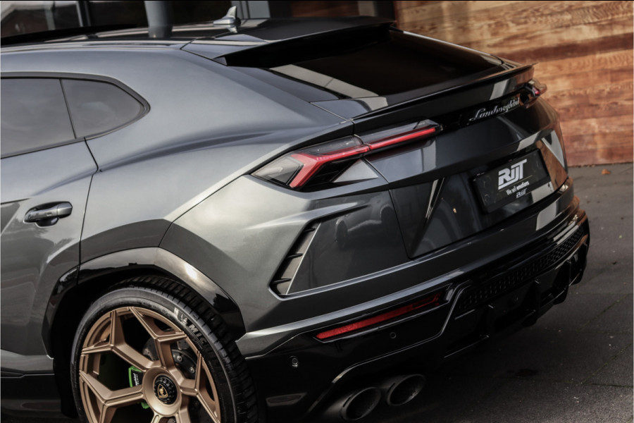 Lamborghini Urus 4.0 V8 **Carbon/Stitching/Alcantara/Ceramic/B&O 3D**