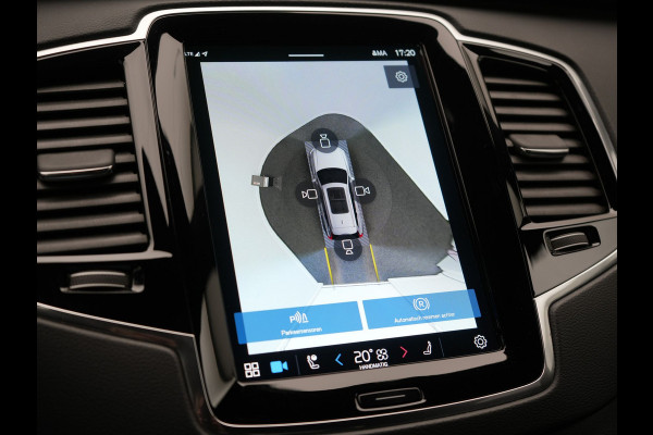 Volvo XC90 T8 Recharge AWD Ultimate Dark 7 Persoons LONG RANGE Plug In Hybrid 455pk Dealer O.H. PHEV | Trekhaak Af Fabriek | Panodak | Luchtvering |  Adaptive Cruise | Head Up | 360 Camera | Harman / Kardon | Lederen Sportstoelen Memory & Verwarmd | 22"L.M | Stuur Verwarmd | Keyless |