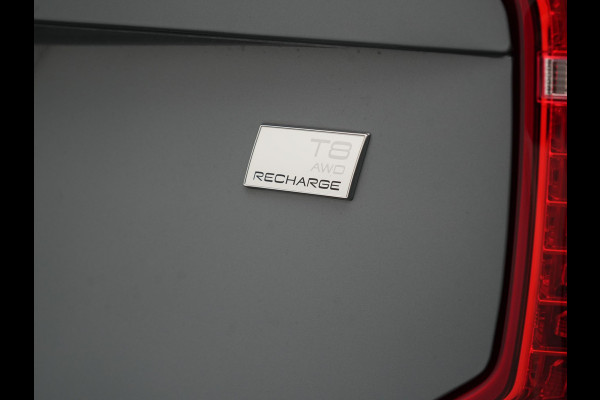 Volvo XC90 T8 Recharge AWD Ultimate Dark 7 Persoons LONG RANGE Plug In Hybrid 455pk Dealer O.H. PHEV | Trekhaak Af Fabriek | Panodak | Luchtvering |  Adaptive Cruise | Head Up | 360 Camera | Harman / Kardon | Lederen Sportstoelen Memory & Verwarmd | 22"L.M | Stuur Verwarmd | Keyless |