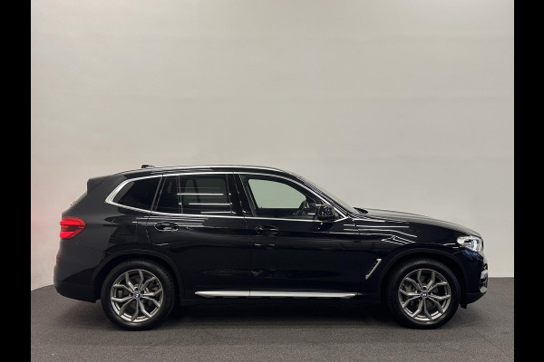 BMW X3 xDrive30e X-Line 292pk Aut. Airco ECC Navi PDC VA + Camera Full LED 19" LM Velgen Elektrische Sportstoelen+Memory Privacy Glass