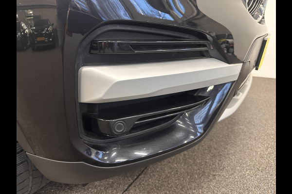 BMW X3 xDrive30e X-Line 292pk Aut. Airco ECC Navi PDC VA + Camera Full LED 19" LM Velgen Elektrische Sportstoelen+Memory Privacy Glass