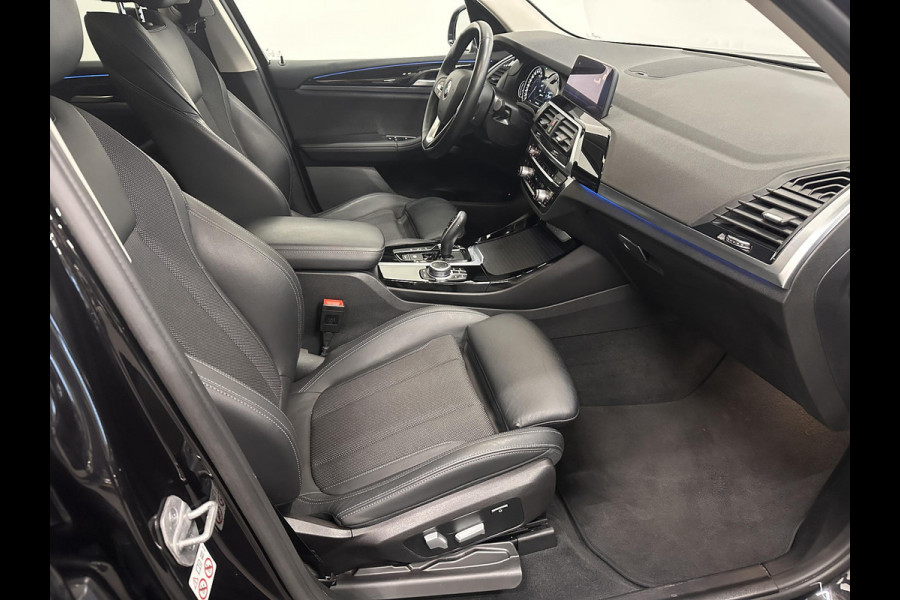 BMW X3 xDrive30e X-Line 292pk Aut. Airco ECC Navi PDC VA + Camera Full LED 19" LM Velgen Elektrische Sportstoelen+Memory Privacy Glass