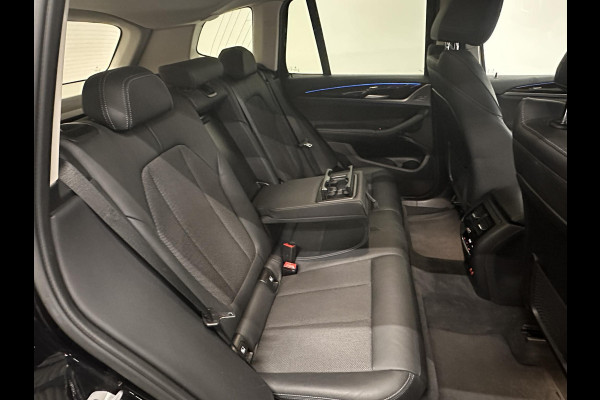 BMW X3 xDrive30e X-Line 292pk Aut. Airco ECC Navi PDC VA + Camera Full LED 19" LM Velgen Elektrische Sportstoelen+Memory Privacy Glass