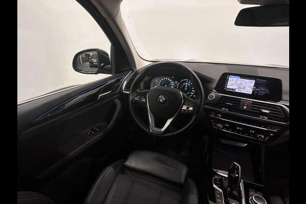 BMW X3 xDrive30e X-Line 292pk Aut. Airco ECC Navi PDC VA + Camera Full LED 19" LM Velgen Elektrische Sportstoelen+Memory Privacy Glass
