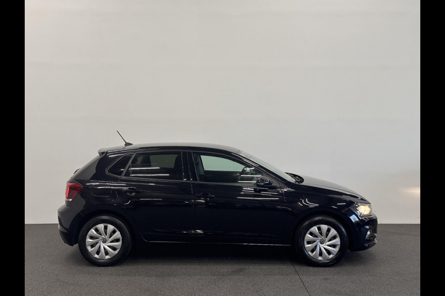 Volkswagen Polo 1.0 TSI Comfortline Airco Navi Carplay Adaptive Cruise Control Armsteun Privacy Glass