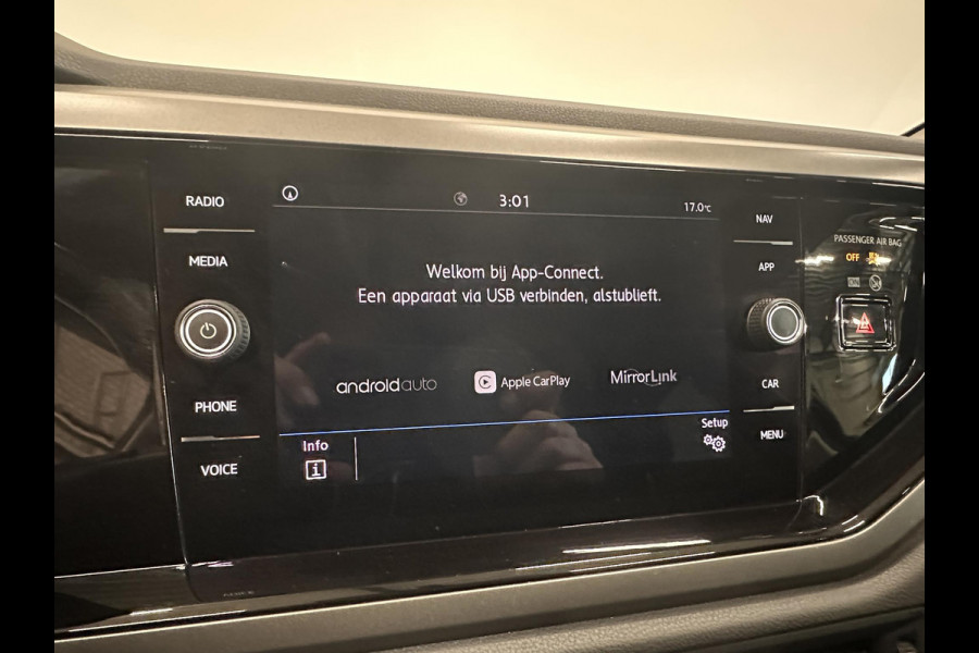 Volkswagen Polo 1.0 TSI Comfortline Airco Navi Carplay Adaptive Cruise Control Armsteun Privacy Glass