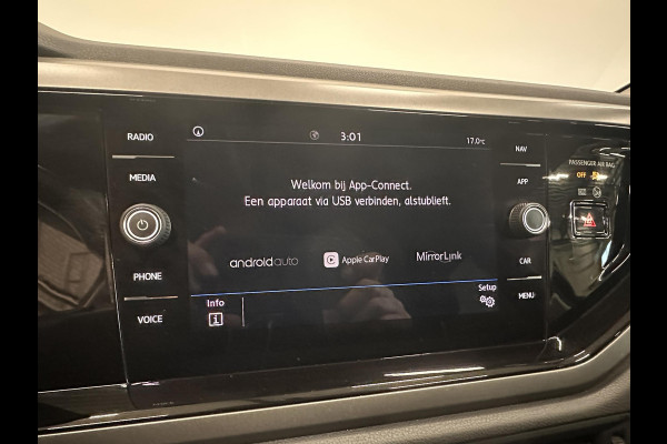 Volkswagen Polo 1.0 TSI Comfortline Airco Navi Carplay Adaptive Cruise Control Armsteun Privacy Glass