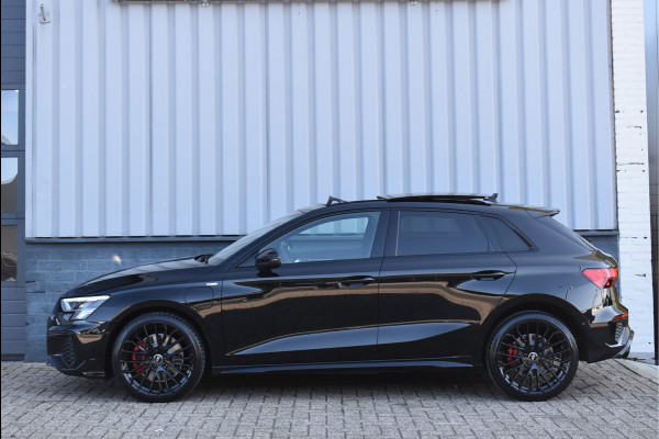 Audi A3 Sportback 45 TFSI e S-Line 245 Pk Pano RS-Stoel Camera RS3 Sfeer 19 Inch