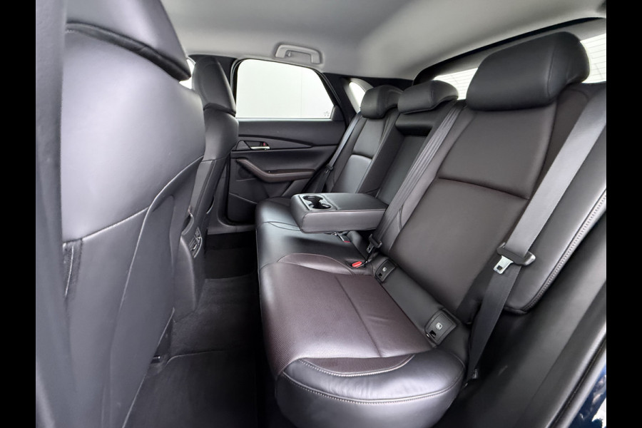 Mazda CX-30 2.0I 187PK Automaat e-Hybrid Luxury Leder Bose®-Audio Adap.Cruise Apple Carplay/Android Auto Navi Ecc Camera Head-Up Display Sky Pdc Elek.Stoel Stoel+Stuurverwarming Elek.Achterklep Dodehoek detector Rijstrooksensor 1e Eigenaar Origineel Nederlandse Auto Zeer compleet!