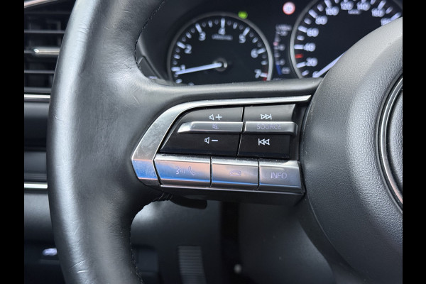 Mazda CX-30 2.0I 187PK Automaat e-Hybrid Luxury Leder Bose®-Audio Adap.Cruise Apple Carplay/Android Auto Navi Ecc Camera Head-Up Display Sky Pdc Elek.Stoel Stoel+Stuurverwarming Elek.Achterklep Dodehoek detector Rijstrooksensor 1e Eigenaar Origineel Nederlandse Auto Zeer compleet!