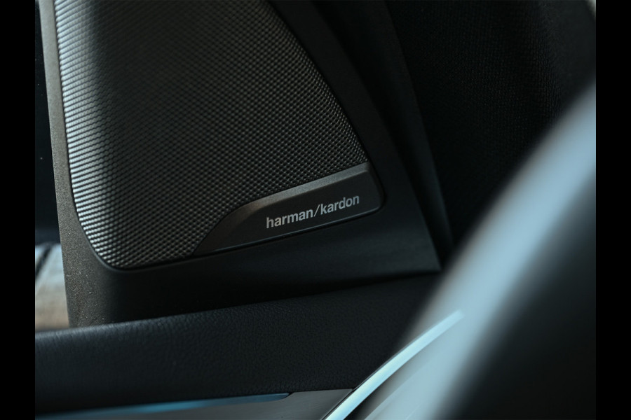 BMW iX3 High Executive 80 kWh M-Sport | NL-Auto | Adaptive Suspension | Comfort Access | Trekhaak | Sport Seats | Ambient Light | Adaptive Led | Active Cruise | 360 Camera | Head-Up | Harman/Kardon |