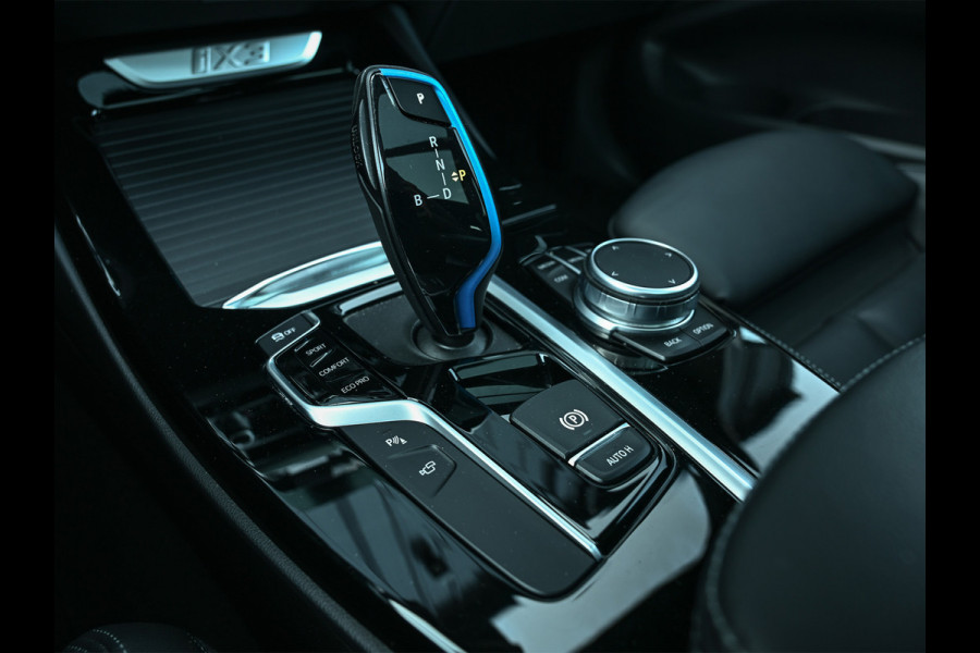 BMW iX3 High Executive 80 kWh M-Sport | NL-Auto | Adaptive Suspension | Comfort Access | Trekhaak | Sport Seats | Ambient Light | Adaptive Led | Active Cruise | 360 Camera | Head-Up | Harman/Kardon |