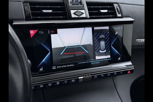 DS 7 Crossback Hybrid 300 4x4 Night Vision Lederen Massagestoelen PanoramaSchuifdak Adap.Cruise FOCAL Electra® Trekhaak Memory 360°Camera Apple Active Scan Suspension Elek.Stoelen+Verwarmd Elek.Achterklep Lane Assist Voorruitverwarming Led Lmv Dodehoek+Grootlicht Assist AWD 1e Eigenaar Origineel Nederlandse Auto Zeer compleet!
