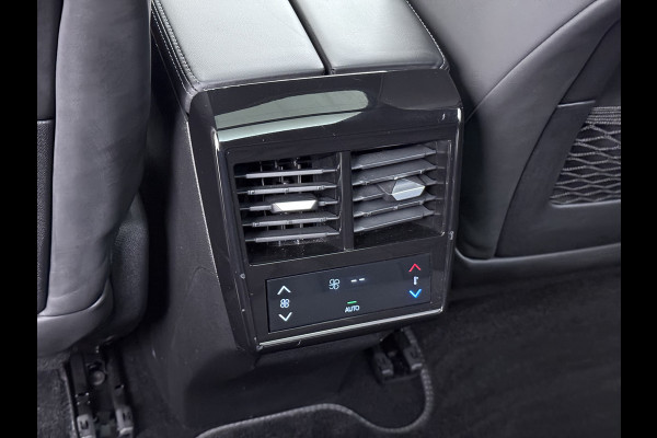 DS 7 Crossback Hybrid 300 4x4 Night Vision Lederen Massagestoelen PanoramaSchuifdak Adap.Cruise FOCAL Electra® Trekhaak Memory 360°Camera Apple Active Scan Suspension Elek.Stoelen+Verwarmd Elek.Achterklep Lane Assist Voorruitverwarming Led Lmv Dodehoek+Grootlicht Assist AWD 1e Eigenaar Origineel Nederlandse Auto Zeer compleet!