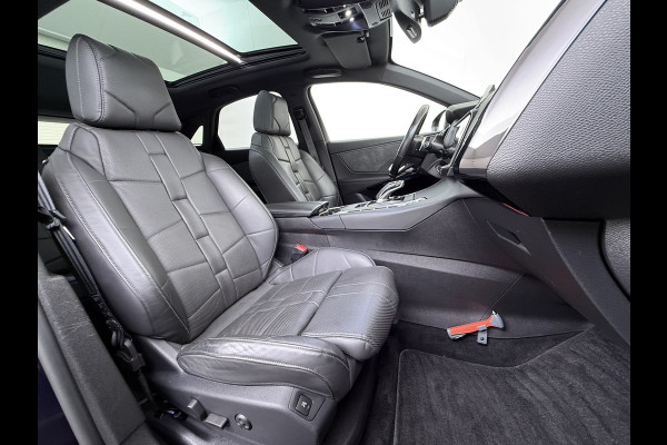 DS 7 Crossback Hybrid 300 4x4 Night Vision Lederen Massagestoelen PanoramaSchuifdak Adap.Cruise FOCAL Electra® Trekhaak Memory 360°Camera Apple Active Scan Suspension Elek.Stoelen+Verwarmd Elek.Achterklep Lane Assist Voorruitverwarming Led Lmv Dodehoek+Grootlicht Assist AWD 1e Eigenaar Origineel Nederlandse Auto Zeer compleet!