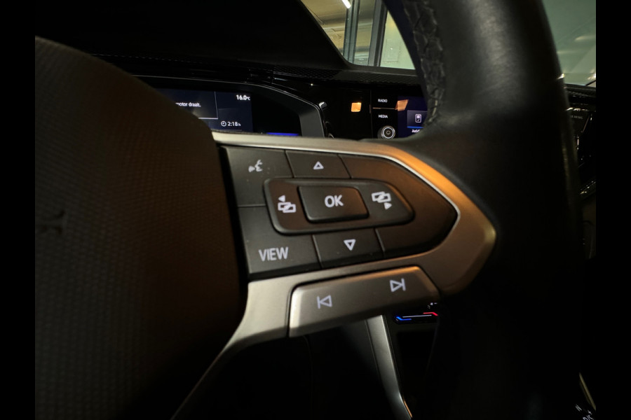 Volkswagen Polo 1.0 TSI Life Business CarPlay|Lane Assist