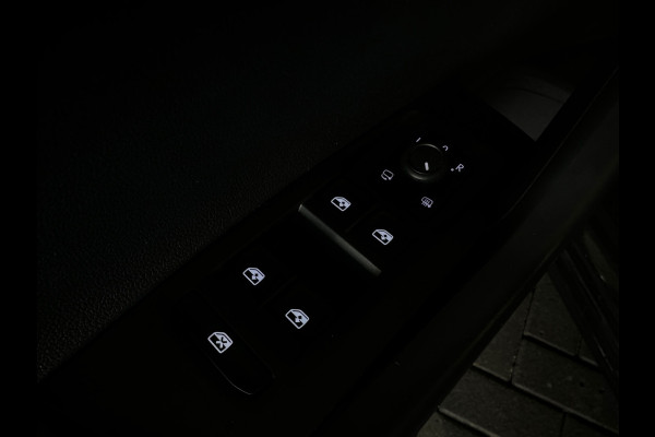 Volkswagen Polo 1.0 TSI Life Business CarPlay|Lane Assist