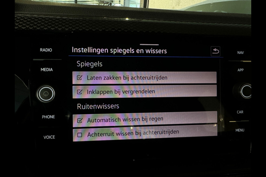 Volkswagen Polo 1.0 TSI Life Business CarPlay|Lane Assist