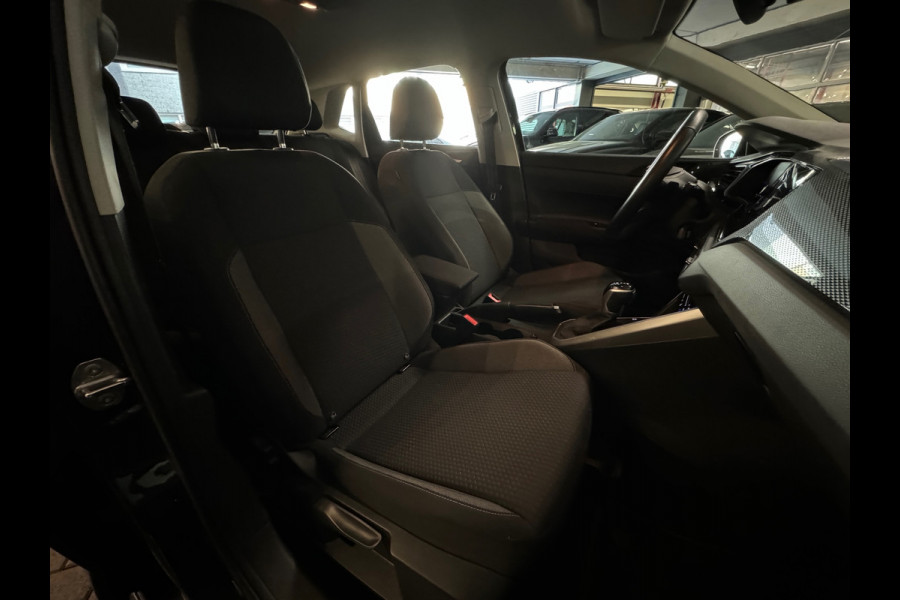 Volkswagen Polo 1.0 TSI Life Business CarPlay|Lane Assist