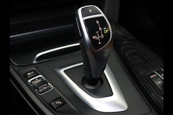 BMW 4 Serie Gran Coupé 420i High Executive *WEEKAANBIEDING* [SCHUIFKANTELDAK, PDC V+A, STOELVERWARMING, ADAPTIVE CRUISE, VOL LEDER, BLUETOOTH, CLIMATE, NIEUWSTAAT]