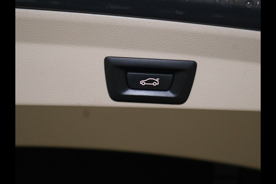 BMW 4 Serie Gran Coupé 420i High Executive *WEEKAANBIEDING* [SCHUIFKANTELDAK, PDC V+A, STOELVERWARMING, ADAPTIVE CRUISE, VOL LEDER, BLUETOOTH, CLIMATE, NIEUWSTAAT]