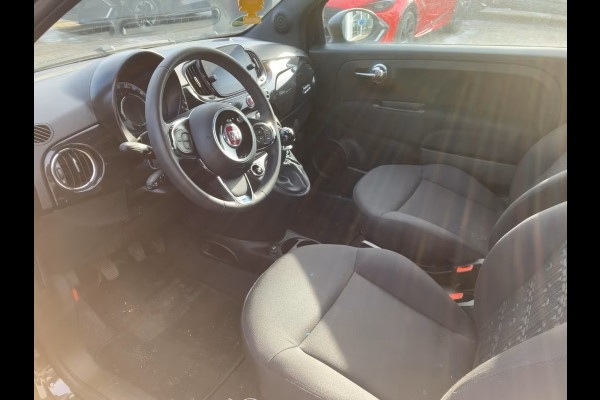 Fiat 500 1.0 Hybrid ** LED, APPLE / ANDROID, CLIMA, SOUND SYSTEEM, CRUISE CONTROL, L.M. VLG ** 1e EIG - UNFALLFREI ** ** INFORMEER OOK NAAR ONZE AANTREKKELIJKE FINANCIAL-LEASE TARIEVEN **