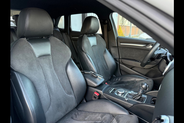 Audi A3 Sportback 40 e-tron Sport 204PK S18/LED/CAM/NAV/LEER