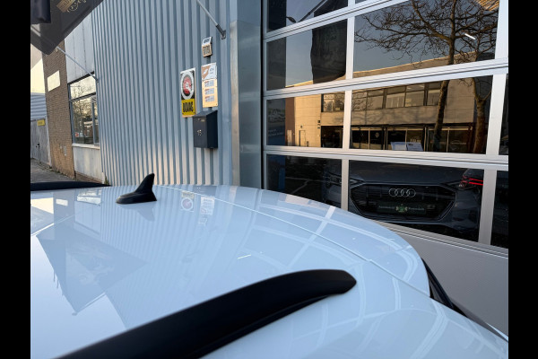 Audi A3 Sportback 40 e-tron Sport 204PK S18/LED/CAM/NAV/LEER