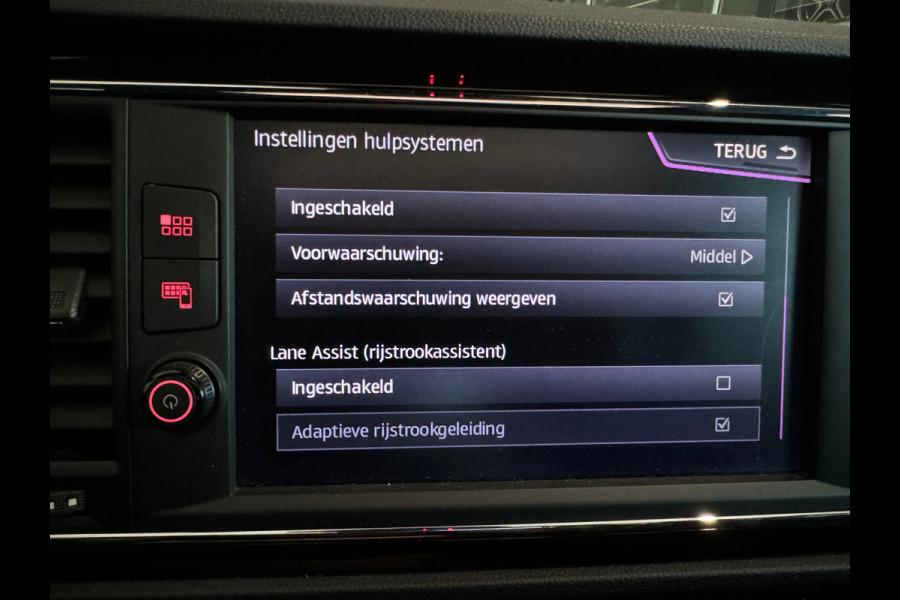 Seat Leon ST 2.0 TSI 4DRIVE CUPRA Pano|Beats|DCC|Sfeer|Camera