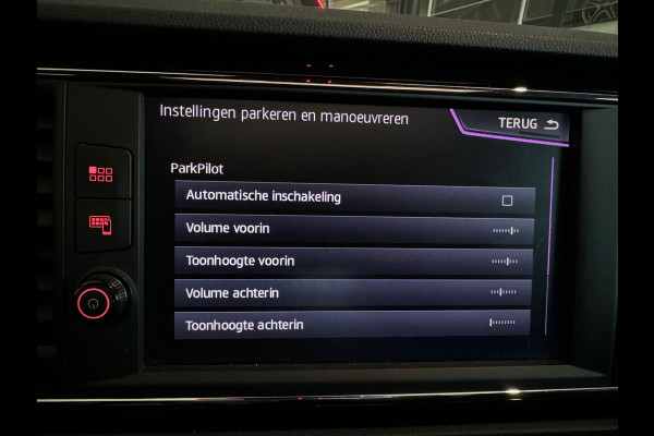 Seat Leon ST 2.0 TSI 4DRIVE CUPRA Pano|Beats|DCC|Sfeer|Camera