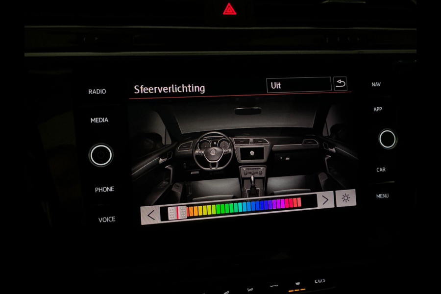 Volkswagen Tiguan 2.0 TSI 4M Highline R Line Pano|Trekhaak