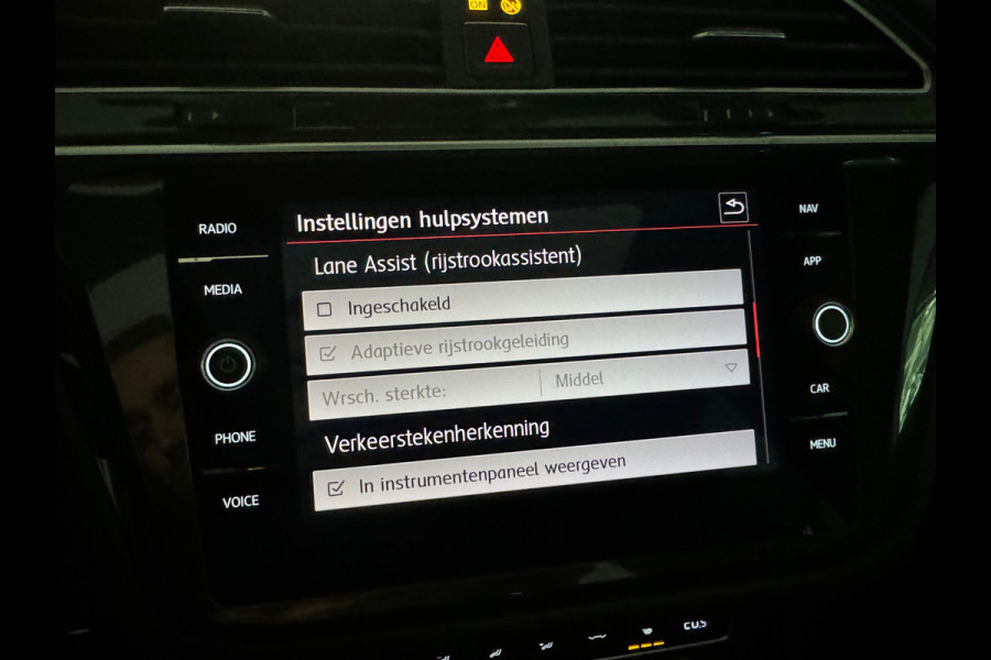 Volkswagen Tiguan 2.0 TSI 4M Highline R Line Pano|Trekhaak